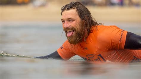 ben skinner surfer age